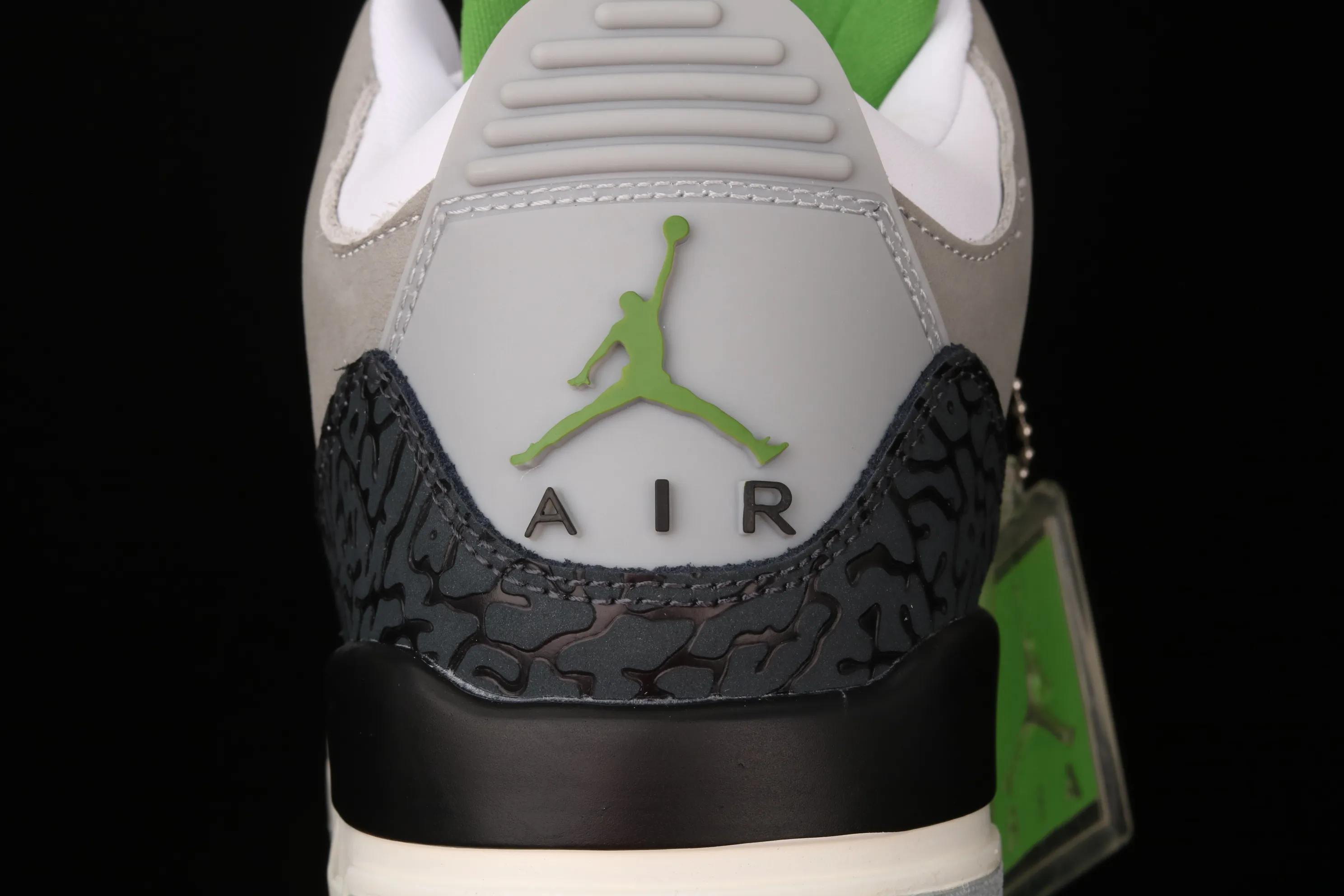 All categories Air Jordan Jordan series basketball shoes Air Jordan 3 Air Jordan 3 Retro "Chlorophyll" AJ3 Joe 3 Chlorophyll Gray Green Manuscript 136064-006